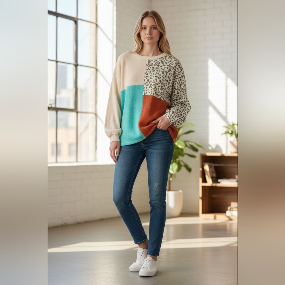 Color Block Leopard Print Oversized Sweater - Picture 5 of 5